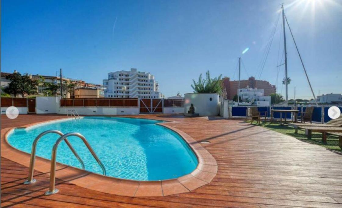 Appart Residence De Standing Calme Avec Piscine Rosas Exterior foto